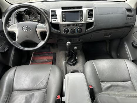 TOYOTA Hilux Caminhonete 3.0 4P 4X4 DIESEL CABINE DUPLA, Foto 9