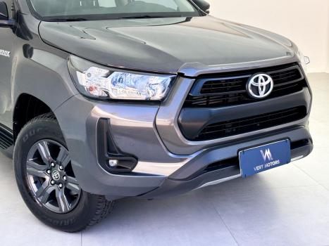TOYOTA Hilux SW4 2.8 4P 4X4 TURBO DIESEL, Foto 2