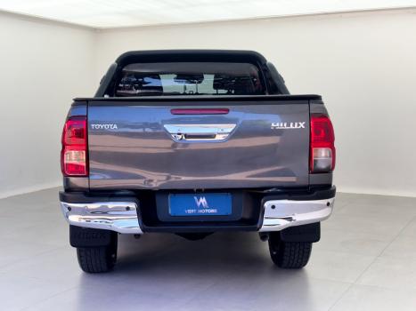TOYOTA Hilux SW4 2.8 4P 4X4 TURBO DIESEL, Foto 6