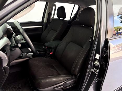 TOYOTA Hilux SW4 2.8 4P 4X4 TURBO DIESEL, Foto 18