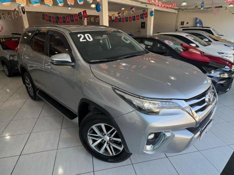 TOYOTA Hilux SW4 2.8 16V 4P SRX 4X4 7 LUGARES TURBO DIESEL AUTOMTICO, Foto 1