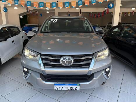 TOYOTA Hilux SW4 2.8 16V 4P SRX 4X4 7 LUGARES TURBO DIESEL AUTOMTICO, Foto 2