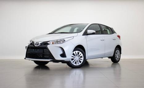 TOYOTA Yaris Hatch 1.5 16V 4P FLEX XL MULTIDRIVE AUTOMTICO CVT, Foto 1