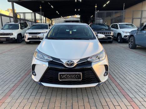 TOYOTA Yaris Hatch 1.5 16V 4P FLEX XLS MULTIDRIVE AUTOMTICO CVT, Foto 2