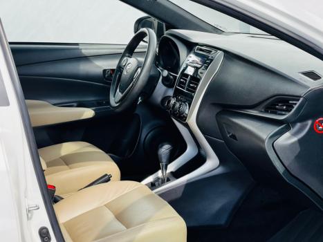 TOYOTA Yaris Hatch 1.3 16V 4P FLEX XL MULTIDRIVE AUTOMTICO CVT, Foto 5
