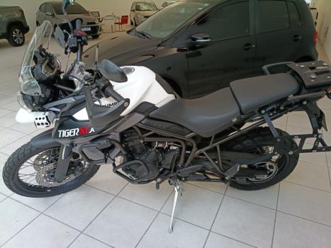 TRIUMPH Tiger 800 XCA, Foto 2