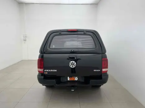 VOLKSWAGEN Amarok 2.0 16V 4X4 CABINE DUPLA COMFORTLINE TURBO INTERCOOLER AUTOMTICO, Foto 4