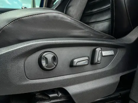 VOLKSWAGEN Amarok 2.0 16V 4X4 CABINE DUPLA HIGHLINE EXTREME TURBO INTERCOOLER AUTOMTICO, Foto 11
