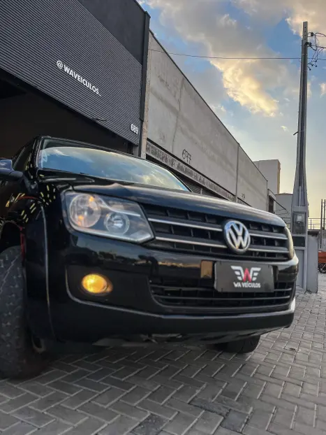 VOLKSWAGEN Amarok 2.0 16V 4X4 CABINE DUPLA TRENDLINE TURBO INTERCOOLER AUTOMTICO, Foto 3