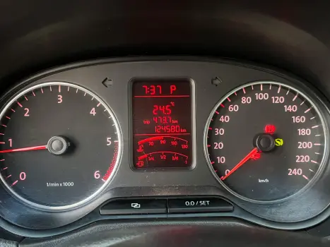 VOLKSWAGEN Amarok 2.0 16V 4X4 CABINE DUPLA TRENDLINE TURBO INTERCOOLER AUTOMTICO, Foto 12