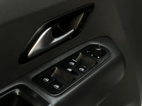 VOLKSWAGEN Amarok 2.0 16V 4X4 CABINE DUPLA  HIGHLINE TURBO INTERCOOLER, Foto 8