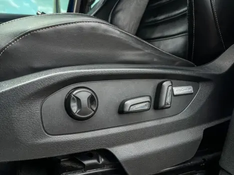 VOLKSWAGEN Amarok 2.0 16V 4X4 CABINE DUPLA HIGHLINE EXTREME TURBO INTERCOOLER AUTOMTICO, Foto 5