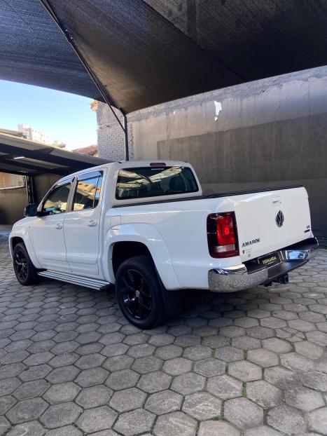 VOLKSWAGEN Amarok 3.0 V6 CABINE DUPLA HIGHLINE 4X4 TURBO INTERCOOLER AUTOMTICO, Foto 5