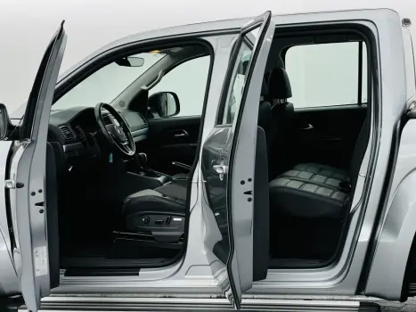 VOLKSWAGEN Amarok 3.0 V6 CABINE DUPLA HIGHLINE 4X4 TURBO INTERCOOLER AUTOMTICO, Foto 12