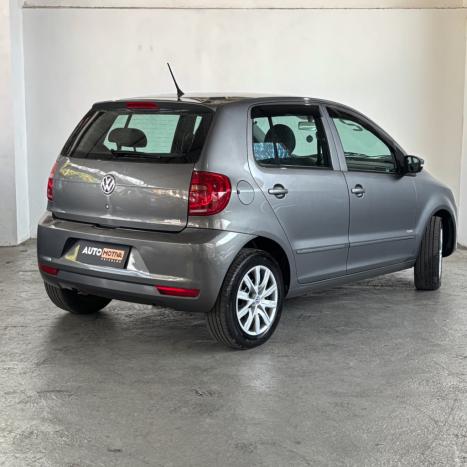 VOLKSWAGEN Fox 1.0 4P TRENDLINE FLEX, Foto 2