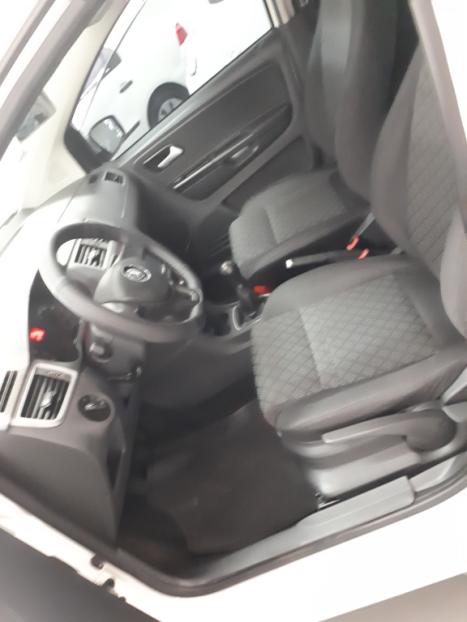 VOLKSWAGEN Fox 1.0 4P TRENDLINE FLEX, Foto 5