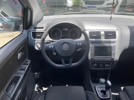 VOLKSWAGEN Fox 1.6 4P FLEX CONNECT I-MOTION AUTOMATIZADO, Foto 5