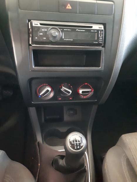 VOLKSWAGEN Fox 1.6 4P TREND FLEX, Foto 8