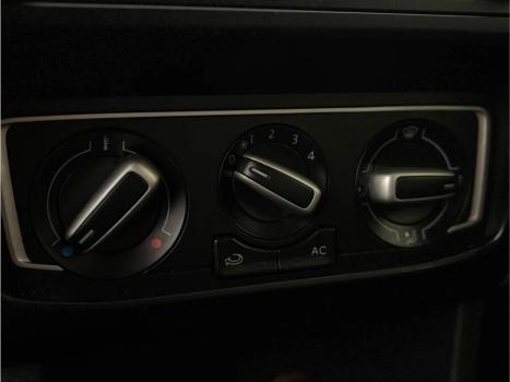 VOLKSWAGEN Fox 1.6 4P, Foto 9