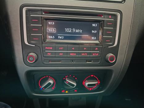 VOLKSWAGEN Fox 1.6 4P MSI TRENDLINE FLEX, Foto 8