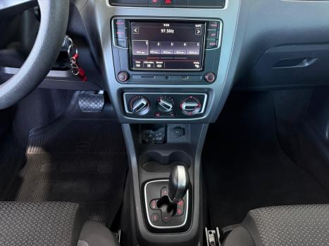 VOLKSWAGEN Fox 1.6 4P FLEX CONNECT I-MOTION AUTOMATIZADO, Foto 9
