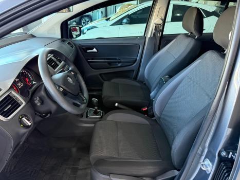VOLKSWAGEN Fox 1.6 4P FLEX CONNECT I-MOTION AUTOMATIZADO, Foto 10