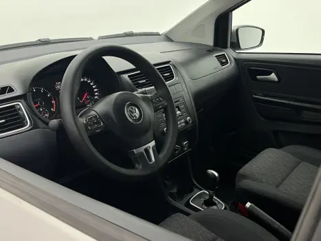 VOLKSWAGEN Fox 1.6 4P I-TREND FLEX, Foto 13