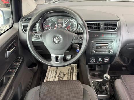 VOLKSWAGEN Fox 1.6 4P, Foto 4