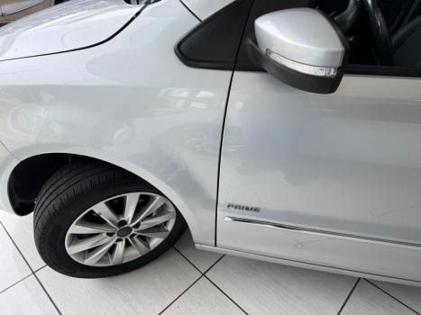 VOLKSWAGEN Fox 1.6 4P, Foto 10