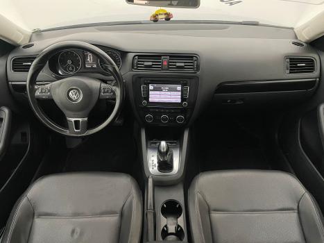 VOLKSWAGEN Jetta 2.0 4P FLEX CONFORTLINE TIPTRONIC AUTOMTICO, Foto 9