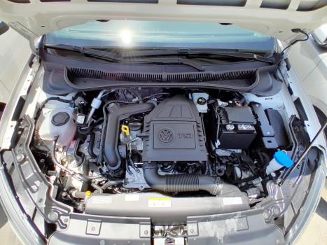 VOLKSWAGEN Nivus 1.0 4P FLEX 200 TSI COMFORTLINE TURBO AUTOMTICO, Foto 14