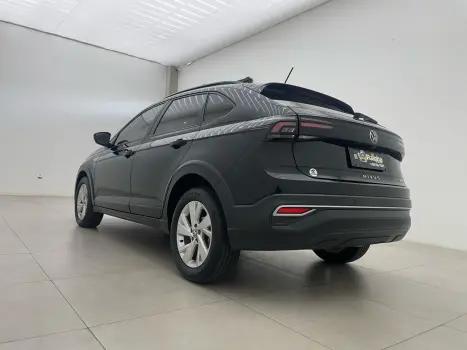 VOLKSWAGEN Nivus 1.0 4P FLEX 200 TSI COMFORTLINE TURBO AUTOMTICO, Foto 4
