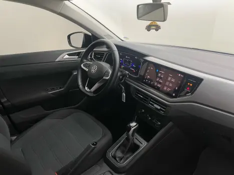 VOLKSWAGEN Nivus 1.0 4P FLEX 200 TSI COMFORTLINE TURBO AUTOMTICO, Foto 10