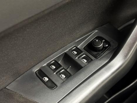 VOLKSWAGEN Nivus 1.0 4P FLEX 200 TSI COMFORTLINE TURBO AUTOMTICO, Foto 11