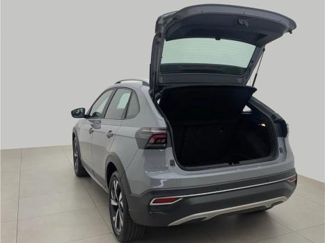 VOLKSWAGEN Nivus 1.0 4P FLEX 200 TSI HIGHLINE TURBO AUTOMTICO, Foto 8