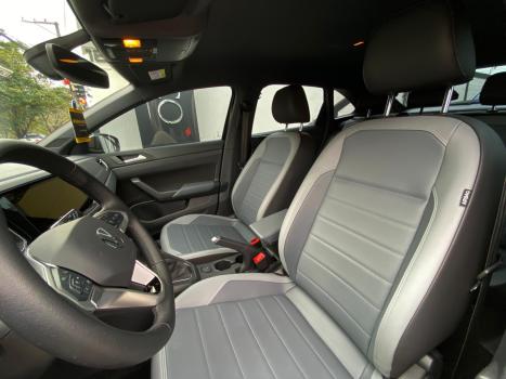 VOLKSWAGEN Nivus 1.0 4P FLEX 200 TSI HIGHLINE TURBO AUTOMTICO, Foto 6