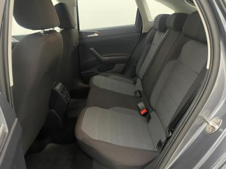 VOLKSWAGEN Nivus 1.0 4P FLEX 200 TSI COMFORTLINE TURBO AUTOMTICO, Foto 9