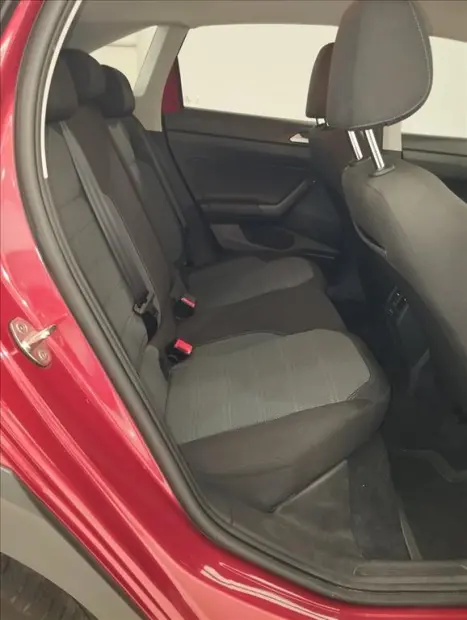 VOLKSWAGEN Nivus 1.0 4P FLEX 200 TSI COMFORTLINE TURBO AUTOMTICO, Foto 19