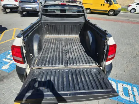 VOLKSWAGEN Saveiro 1.6 FLEX MSI ROBUST CABINE DUPLA, Foto 13