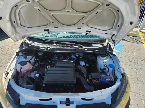 VOLKSWAGEN Saveiro 1.6 FLEX MSI ROBUST CABINE DUPLA, Foto 14