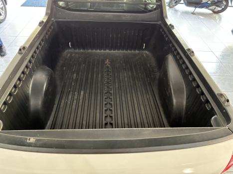 VOLKSWAGEN Saveiro 1.6 16V FLEX MSI ROBUST CABINE SIMPLES, Foto 5