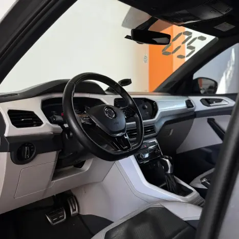 VOLKSWAGEN T-Cross 1.4 4P 250 TSI FLEX HIGHLINE AUTOMTICO, Foto 9