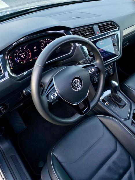 VOLKSWAGEN Tiguan 1.4 250 TSI TOTAL FLEX ALLSPACE COMFORTLINE TURBO AUTOMTICO TIPTRONIC, Foto 6