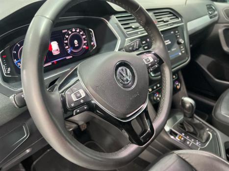 VOLKSWAGEN Tiguan 1.4 250 TSI TOTAL FLEX ALLSPACE COMFORTLINE TURBO AUTOMTICO TIPTRONIC, Foto 17