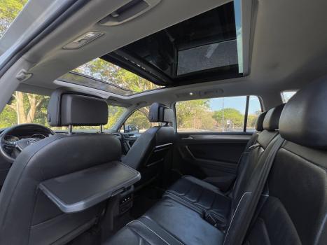 VOLKSWAGEN Tiguan 1.4 250 TSI TOTAL FLEX ALLSPACE COMFORTLINE TURBO AUTOMTICO TIPTRONIC, Foto 12