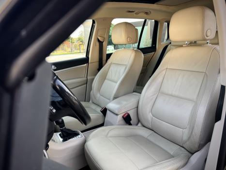 VOLKSWAGEN Tiguan 2.0 16V 4P TSI 4WD TURBO AUTOMTICO, Foto 9