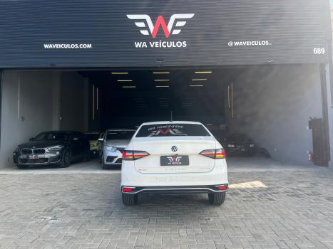 VOLKSWAGEN Virtus 1.0 4P 200 TSI FLEX HIGHLINE AUTOMTICO, Foto 4