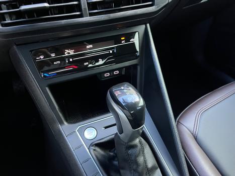 VOLKSWAGEN Virtus 1.0 4P 200 TSI FLEX HIGHLINE AUTOMTICO, Foto 7