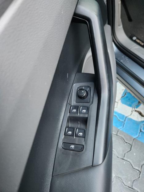VOLKSWAGEN Virtus 1.0 4P 200 TSI FLEX COMFORTLINE AUTOMTICO, Foto 17