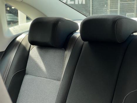 VOLKSWAGEN Virtus 1.0 4P 200 TSI FLEX COMFORTLINE AUTOMTICO, Foto 10